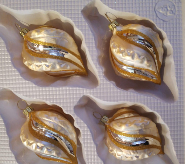 Golden Dreams - gedrehte Eiform 4er Set