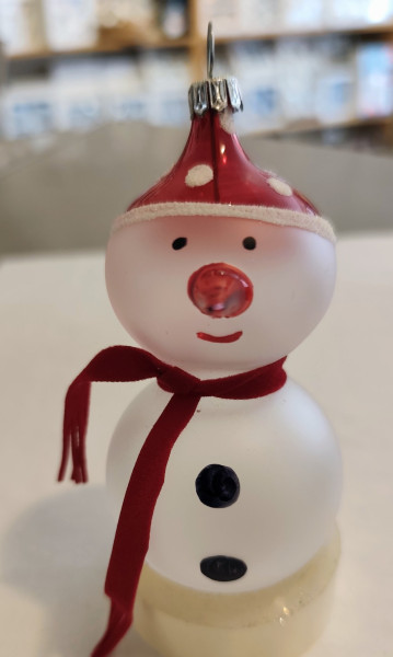 Schneemann mit Schal