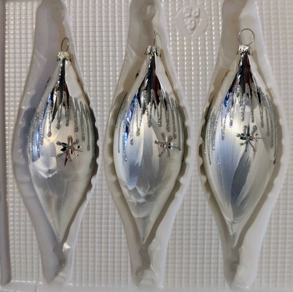"Weiße Weihnacht" - Olive 3er Set eisweiß mit silber Dekor